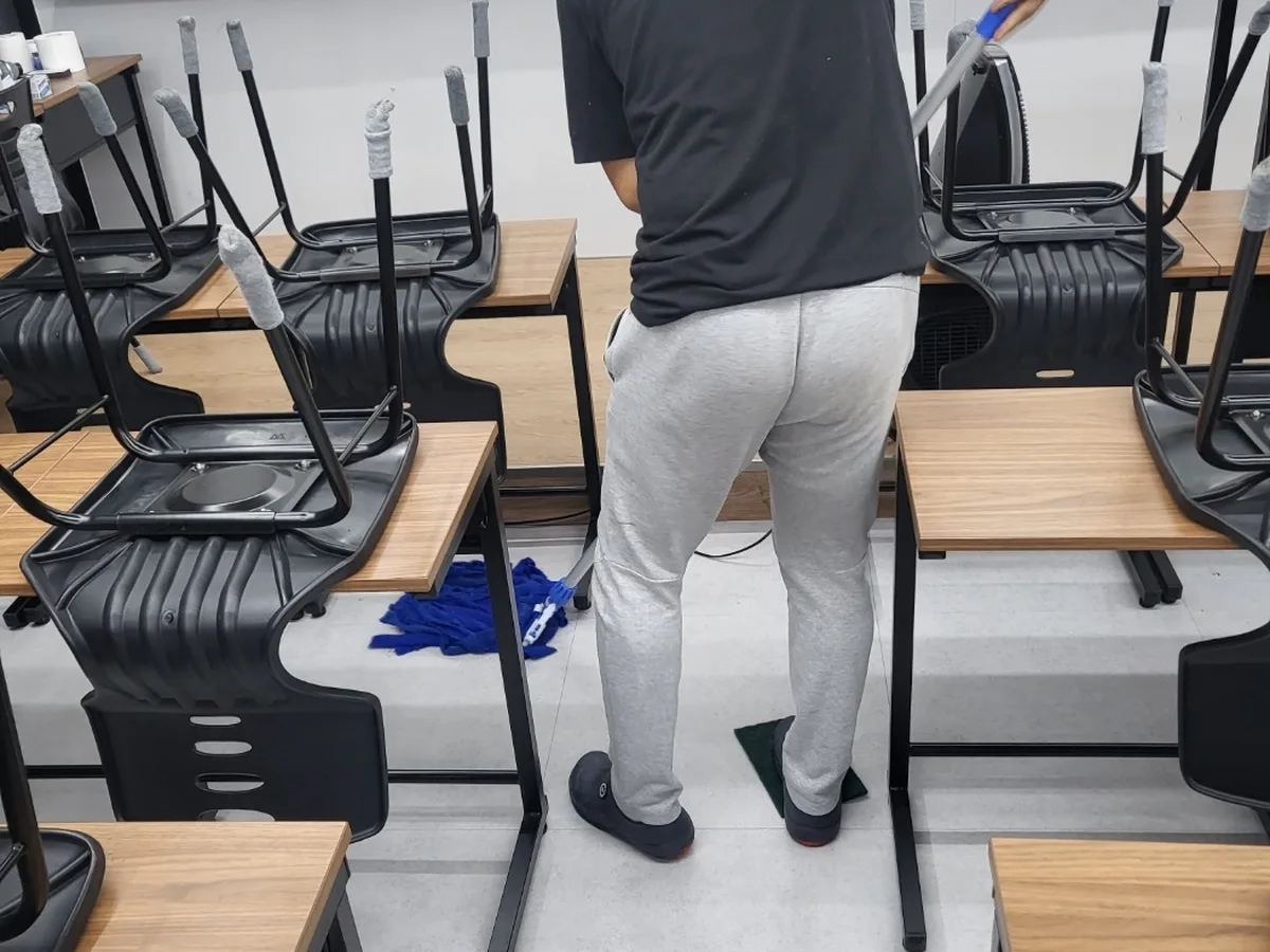 청도군 운문면 사업장 로비·응접실 바닥 위생청소 사례 - 행진크린